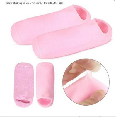 Moisturizing & Rejuvenating Essential Oil Foot Mask with Heel Gel Socks