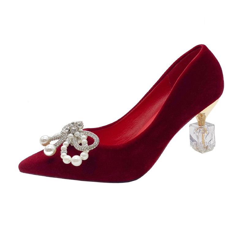 Fashion Wedding shoes bride shoes women new pearl thick heel shallow mouth pointed Xiuhe main wedding dress not tired foot single shoes