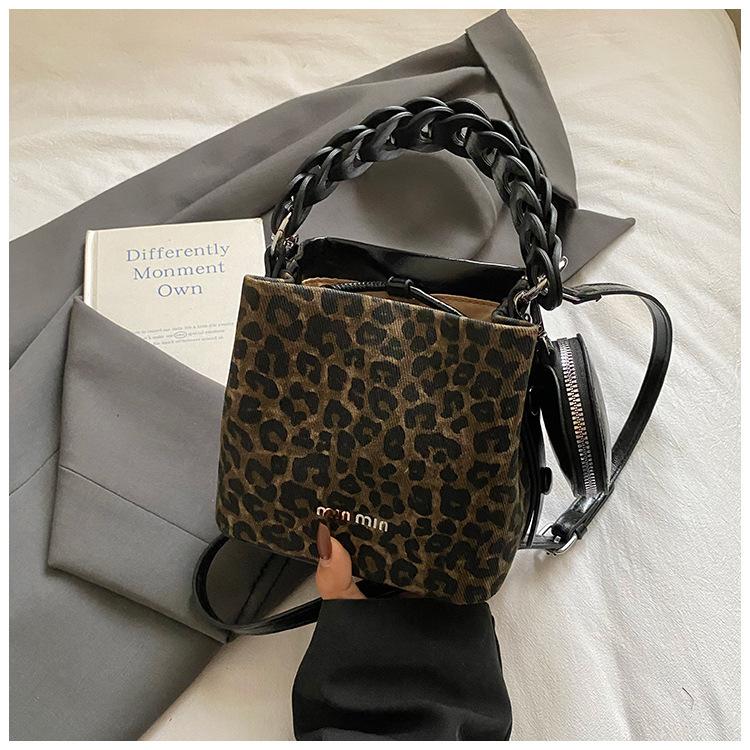 

Hand-held Bucket Bag, Fashionable and Versatile, Single-shoulder Bag, Commuter Crossbody Bag чорний/леопард друку кольору