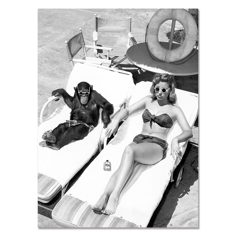 Black White Wall Art Fashion Poster Musician In The Rain Canvas Print Painting Sailor Kissing Nurse Picture Home Room Decoration