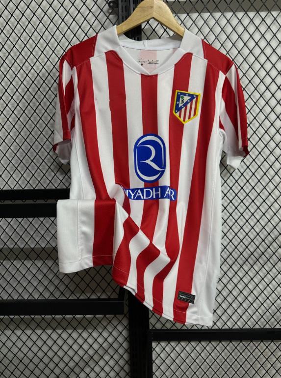 2526 Atletico Madrid fans Champions League No. 19 Alvarez Champions League No. 5 Cardoso Champions League No. 7 Greizmann S