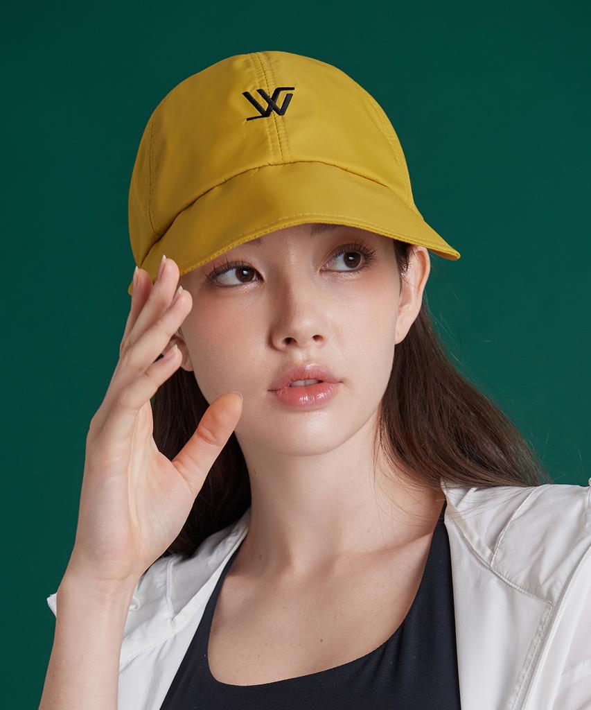 Hwaiteusaenjeu Green Label Wide Ball Cap Keyhole
