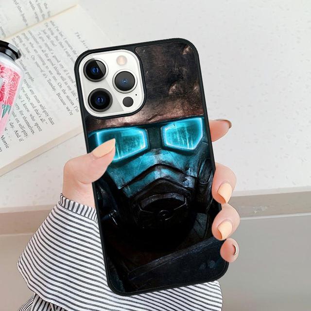 Cool Man Antigas Mask Phone Case For For iPhone 17 Air 16 15 11 12 13 14 Pro Ma Plus coque