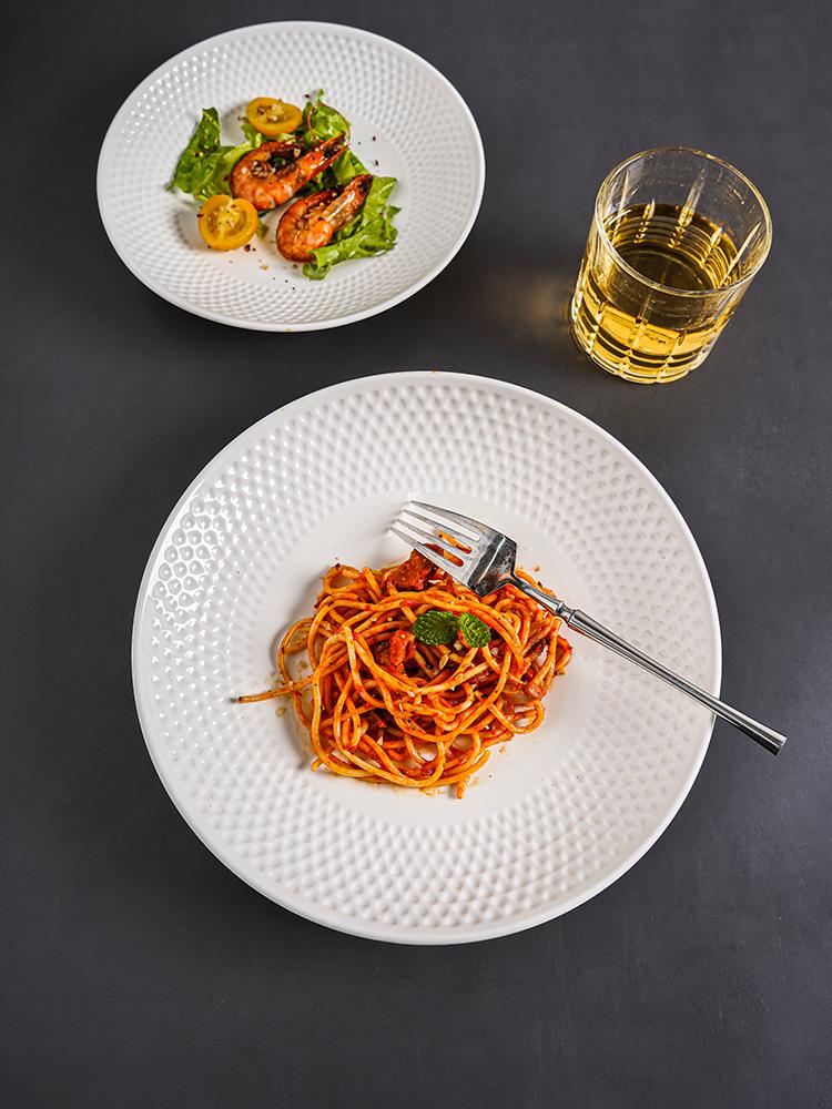 White Western-Style Deep Plate for Salad, Fish, and Steak