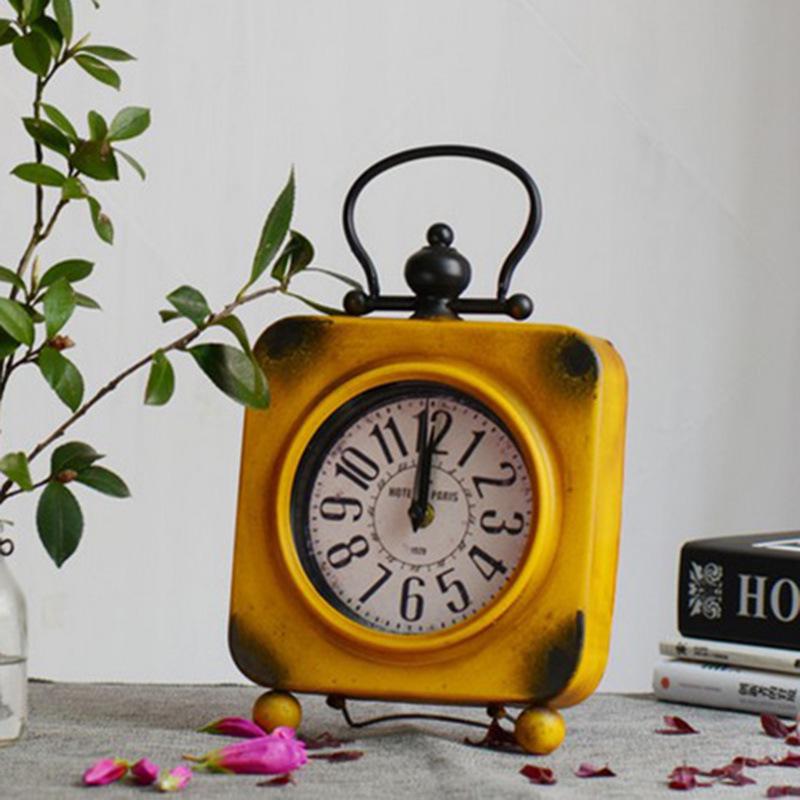 Retro Vintage Square Wrought Iron Clock Home Desktop Decoration Iron Small Clock For Home