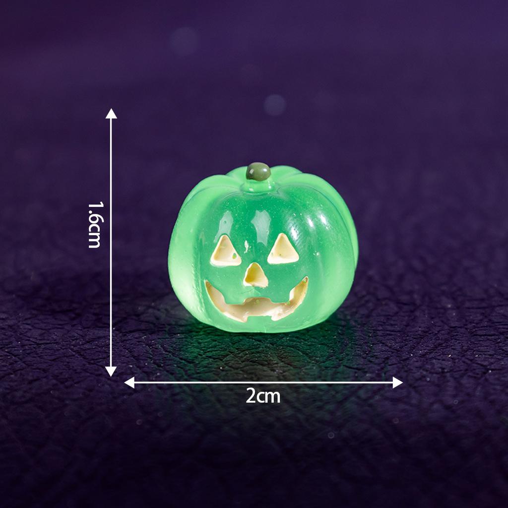 5Pcs Glow in the Dark Mini Pumpkin Figurine Luminous Resin Statue Halloween Car Dashboard Decor Micro Landscape