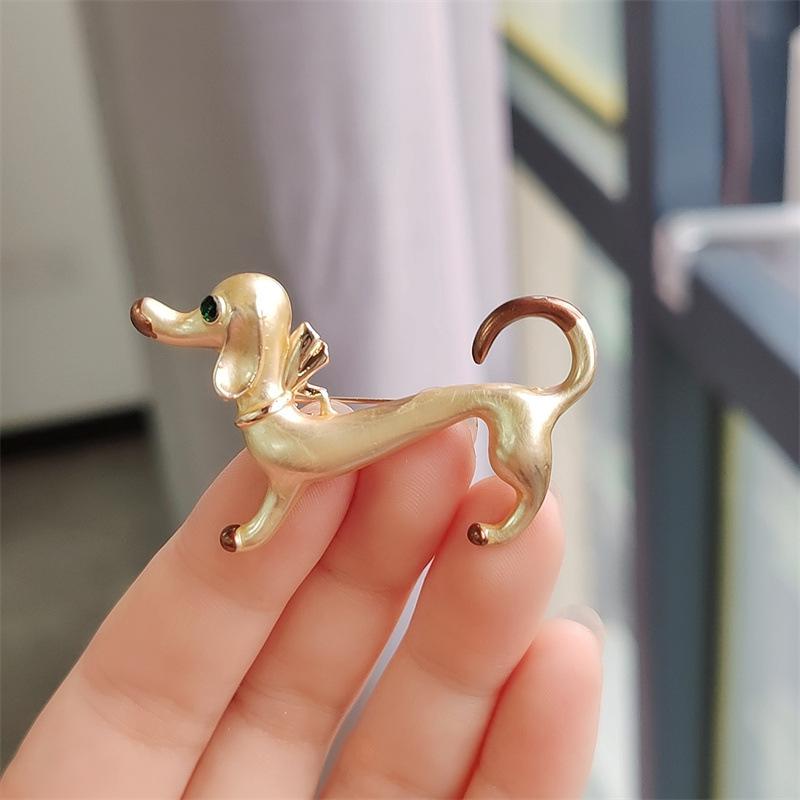 Cute Oil Dripping Dachshund Dog Alloy Brooch Clothing Pin Holiday Party Jewelry Gift