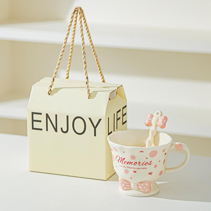 Bow Spoon Goblet Cute Girl Mug Set Drink Water Cup Small Gift Cup High Value Ceramic Cup