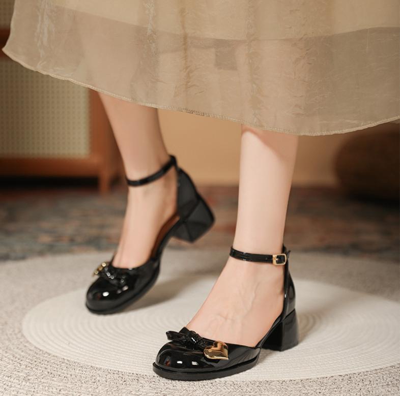 New Design Mary Jane Shoes Buckle Pumps Women Elegant Shallow Hollow Thick Heel Casual Shoes Ladies Office Party Leather Shoes