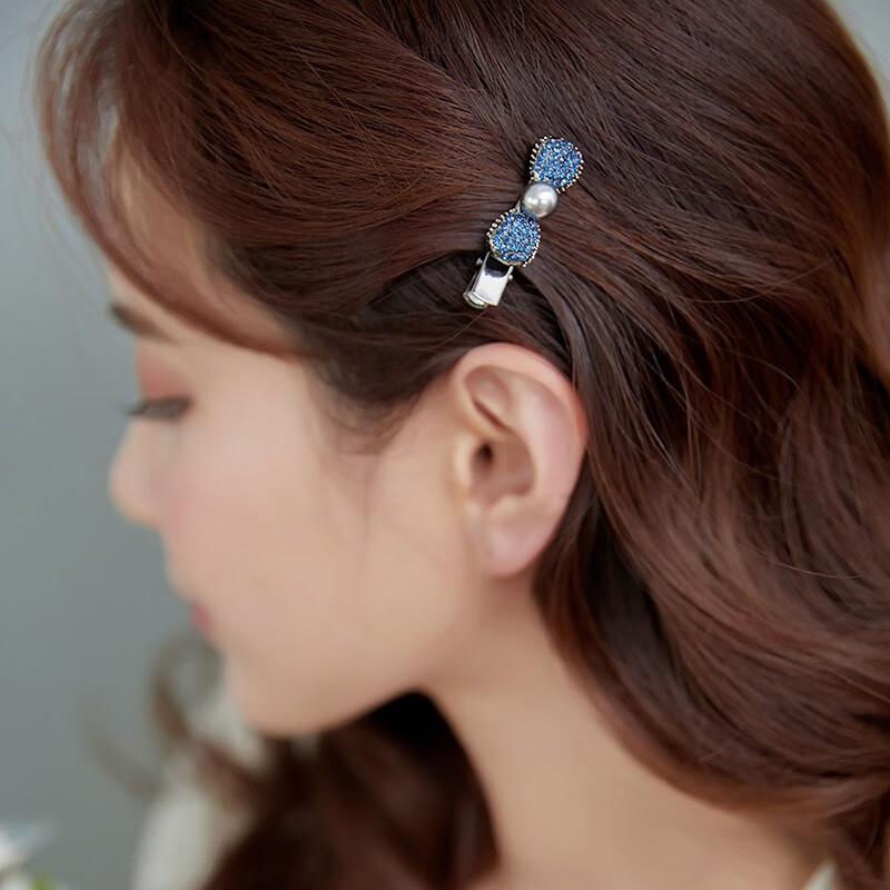 CHIMERA 2-Piece Butterfly Hair Clips, Bangs Clips, Side Clips, Hairpins, Hair Accessories