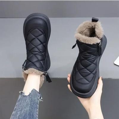 Botas de Neve Femininas da Moda Inverno 2025 Novos Sapatos de Algodão com Lã e Grossos Impermeáveis Antiderrapantes Quentes Botins