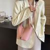 Bag Women's New Versatile Commuter Fashion Shoulder Messenger Bag