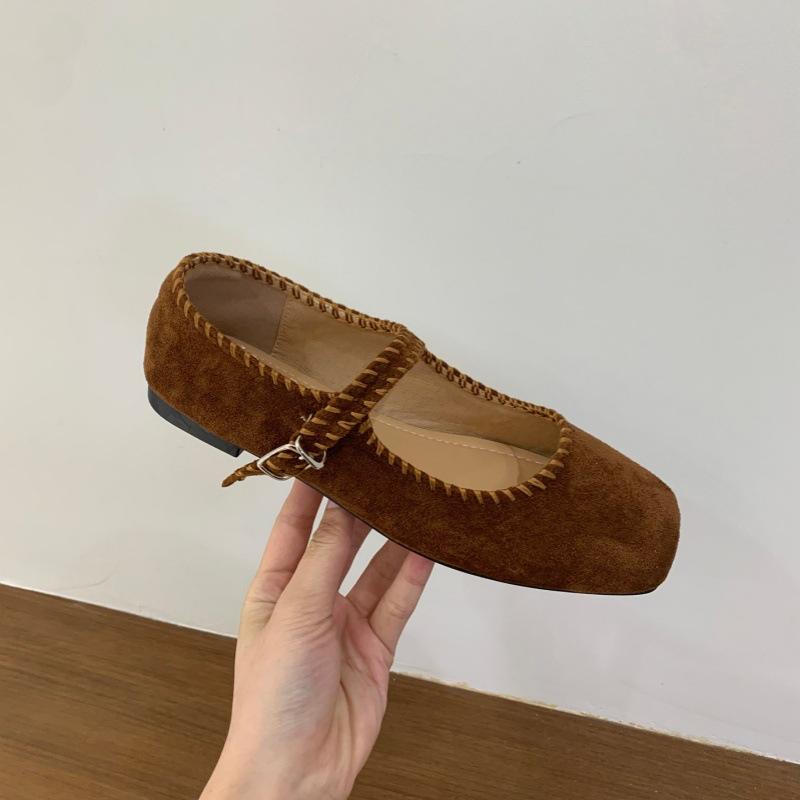 

Французские замшевые балетки женские 2025 весна и осень новые ретро квадратный носок повседневные плоские туфли Мэри Джейн 40 коричневый