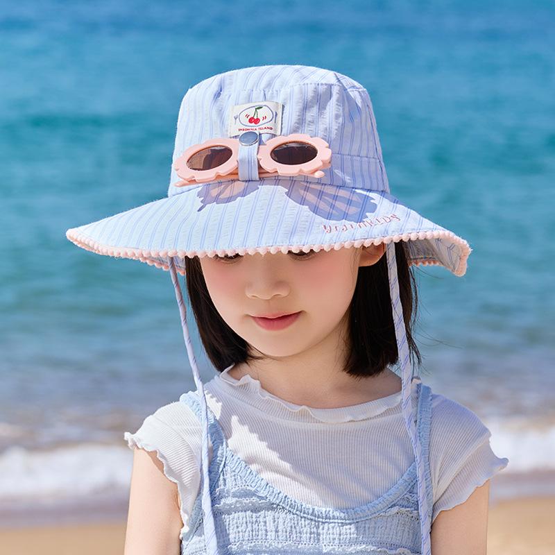 Children's hat Fresh striped sunscreen hat Girls outdoor outing visor hat with sunglasses strapped big eaves bucket hat