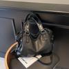 Retro European & American Shoulder Bag: Versatile, Stylish, Casual Handbag for Everyday Commute