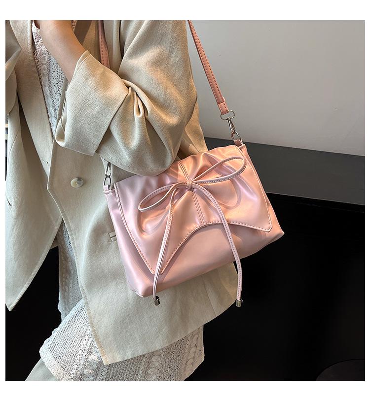 Women's Large Capacity Bow Shoulder Bag - 2025 Advanced Design