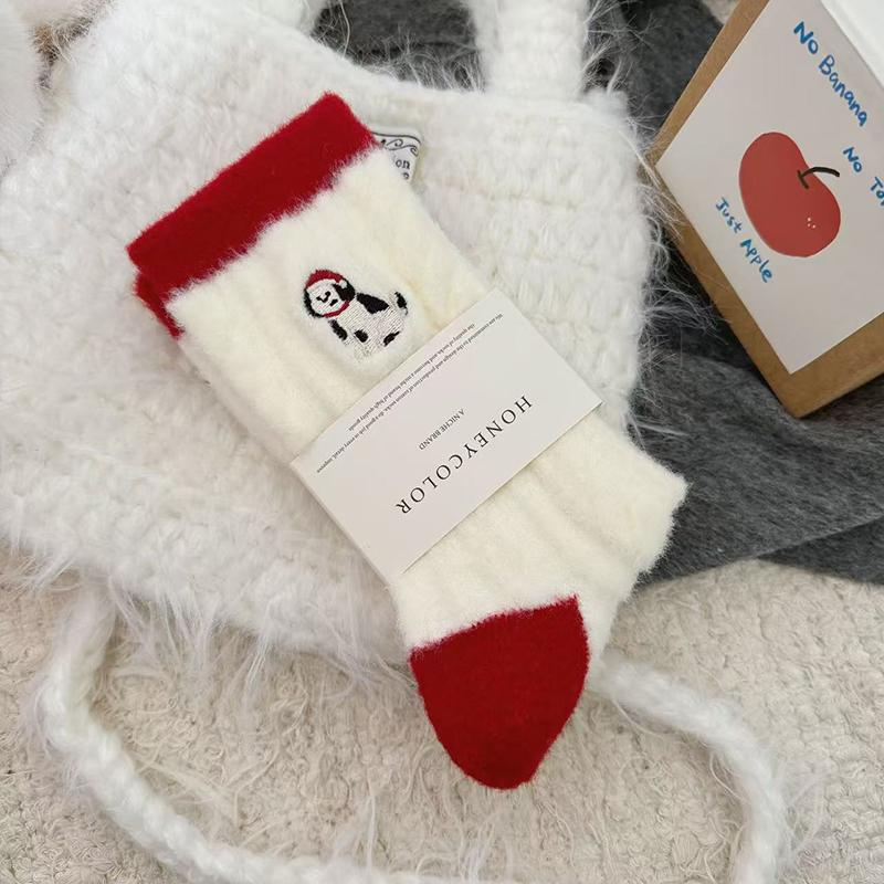 

Autumn Winter Christmas Socks Snowman Sausage Dog Embroidery Cotton Socks Women Mid-tube Socks New Year s Eve Decorations Gift M