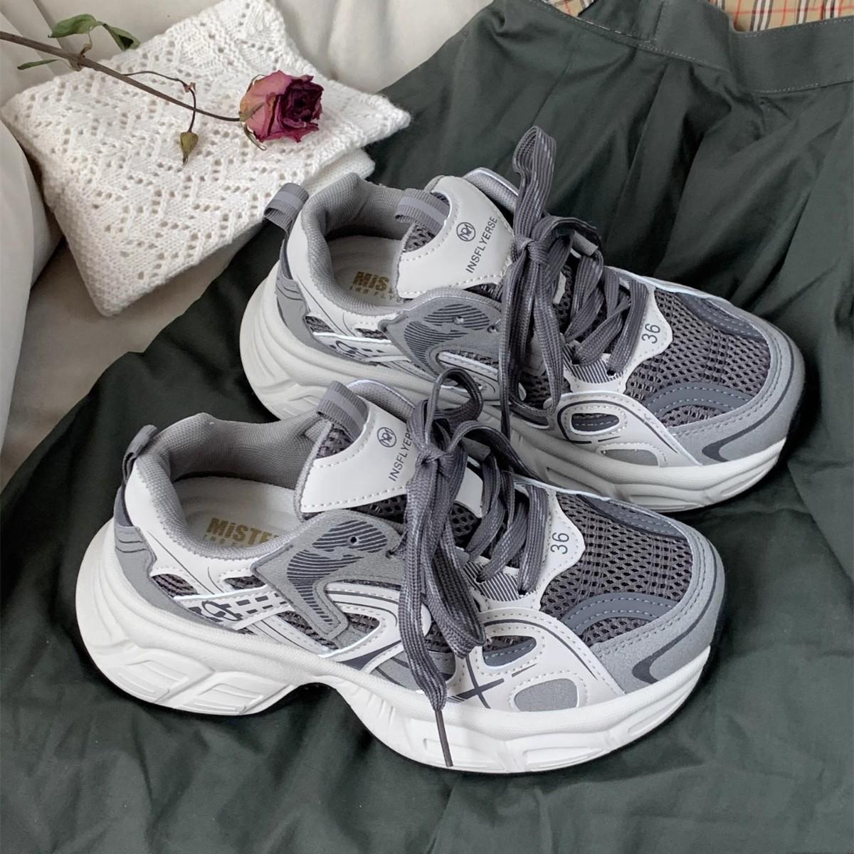 

2025 Spring Women s Casual Thick-Soled Mesh Sneakers - Height-Increasing, Versatile, Breathable Dad Shoes 39 сірий колір