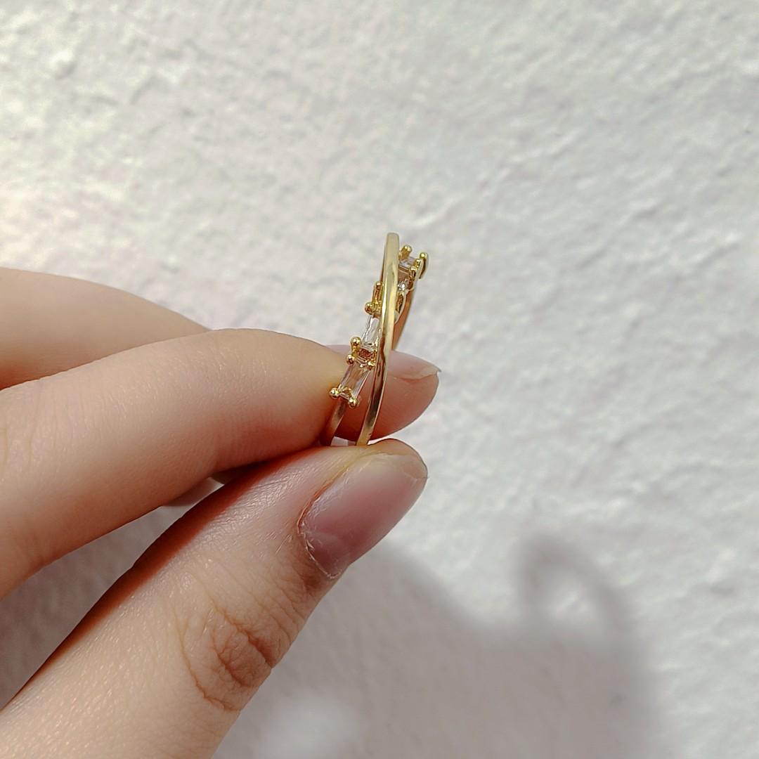 

Модное регулируемое открытое кольцо с ярким цирконием для женщин Cross Square Zirconia Ring