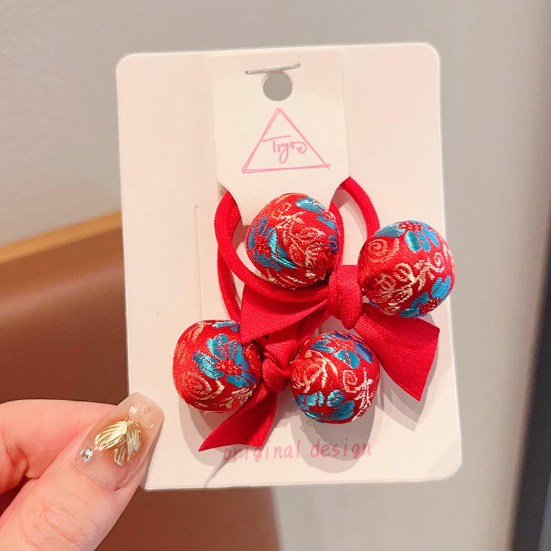 Children's Hair Accessories: Non-Damaging Hair Ties, Ponytail Elastics, Clips, and Headbands for Girls