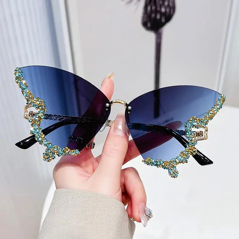 Diamond Studded Butterfly Sunglasses, Retro Glasses Women's High-end Sunglasses, UV Resistant, Anti Glare, Kawaii Accessories