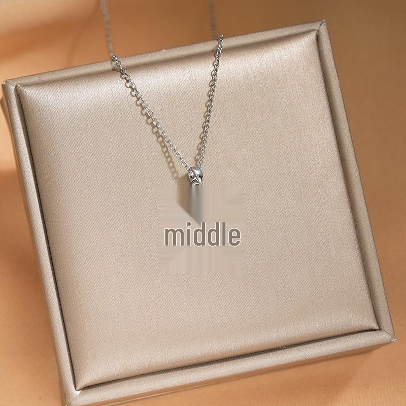 Light Luxury Copper-Inlaid Diamond Necklace for Women – Exquisite INS-Style Clavicle Chain