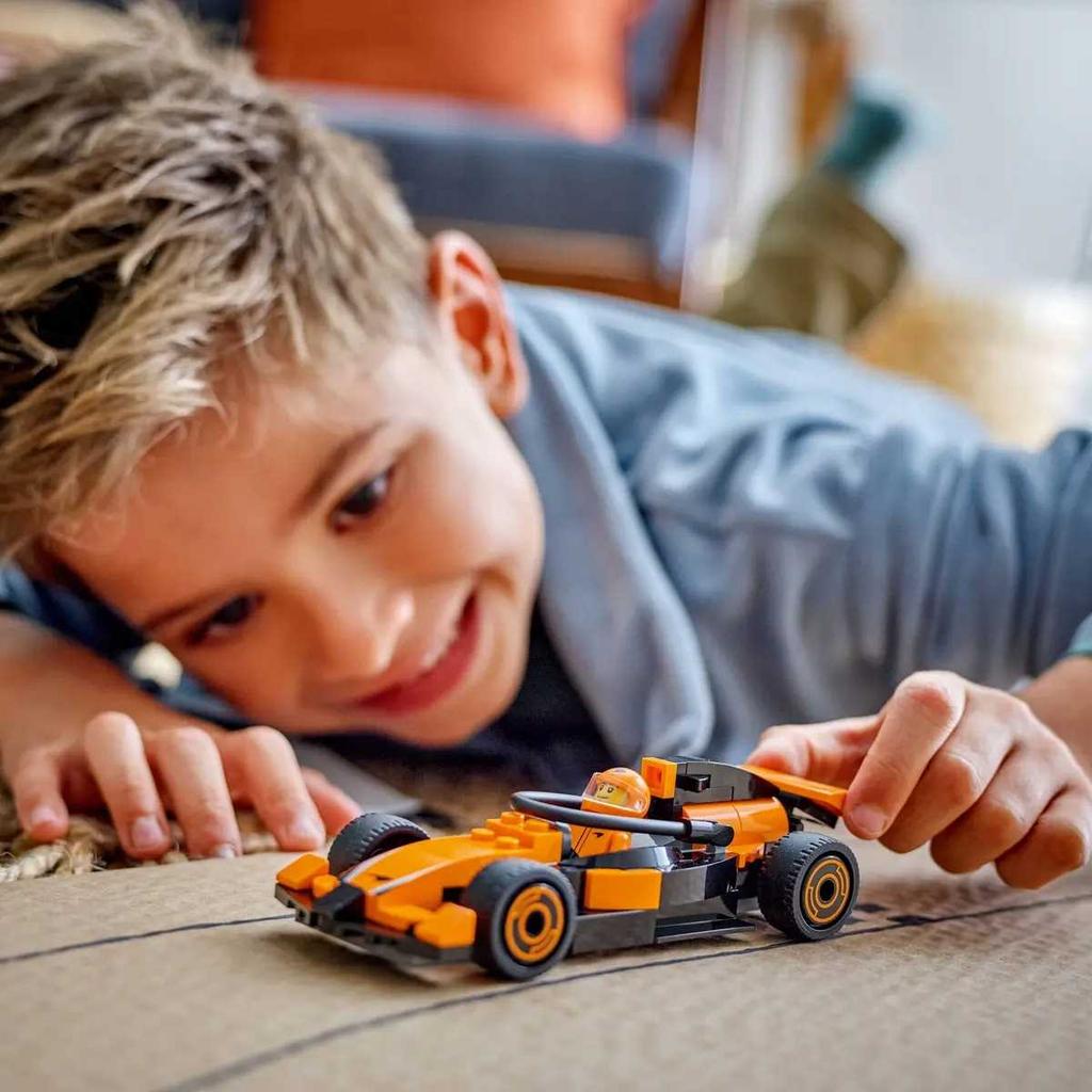 60442 - Lego City - F1® Kierowca I Bolid Mclaren