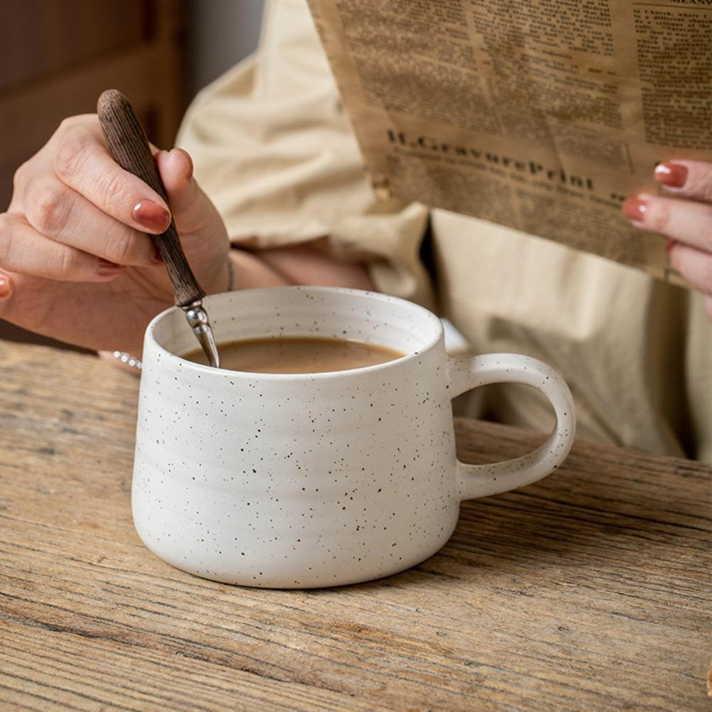 Nordic Sesame Glazed Coffee Cup Simple Ceramic Mug Breakfast Milk Mug Spoon with Lid Retro Large Capacity Oatmeal Cups