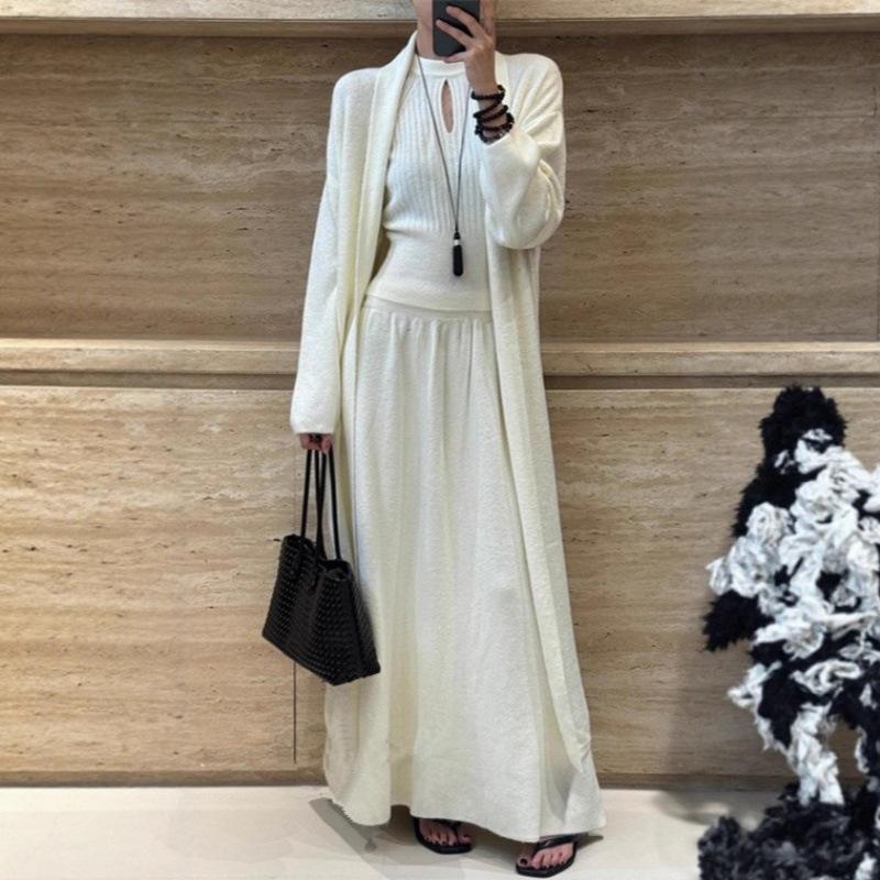 Korean Version Knitted Suit Women's Autumn and Winter Lazy Wind Knitted Cardigan Neck Vest Skirt Three-piece Set