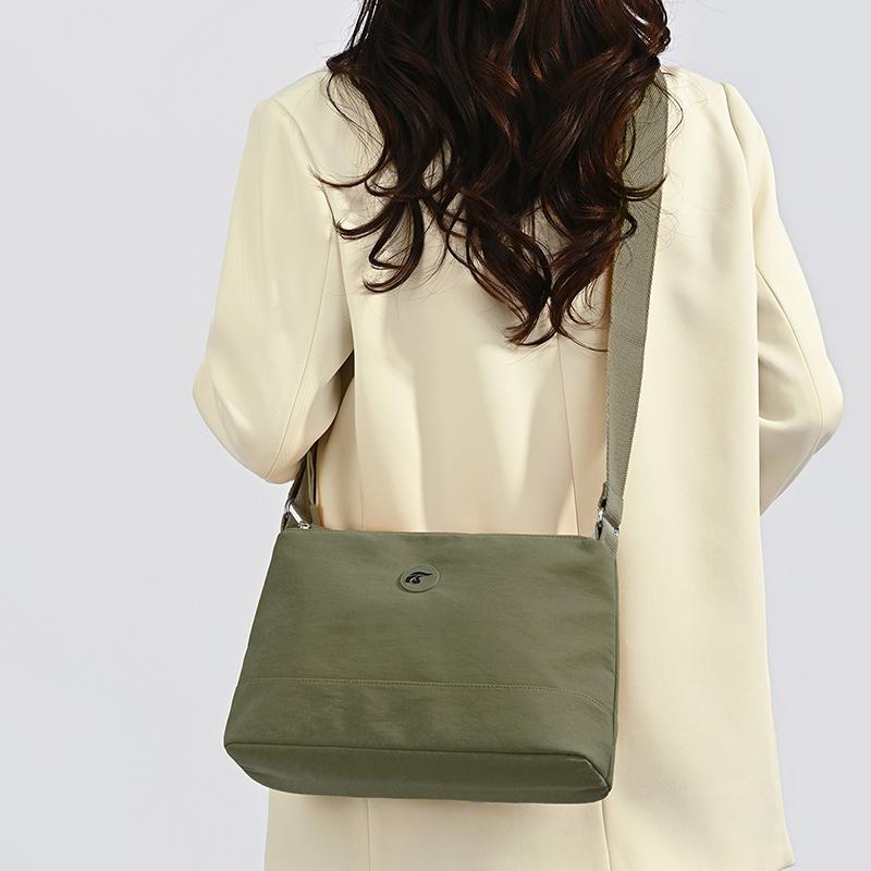 Nylon Crossbody Bag Women's Lightweight Commuter Shoulder Bag Multi-compartment Small Square Bag