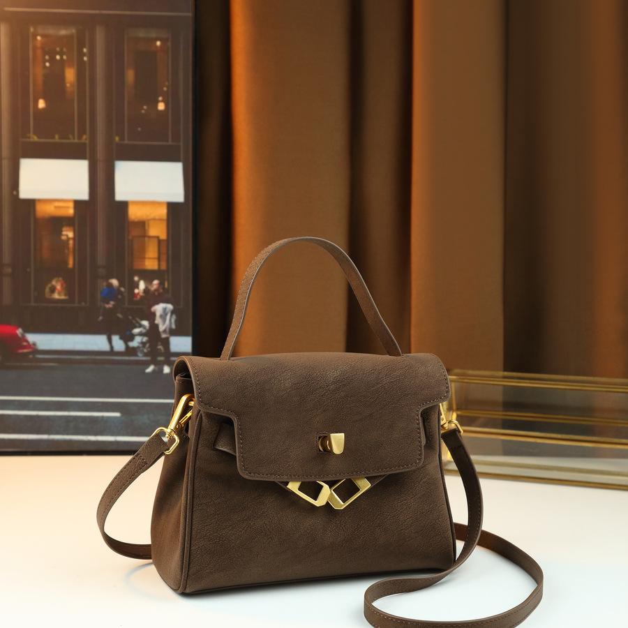 College Style Women S Bag, High-End Niche Design, Matte Portable Platinum Bag, Shoulder Messenger Bag. темно-коричневого