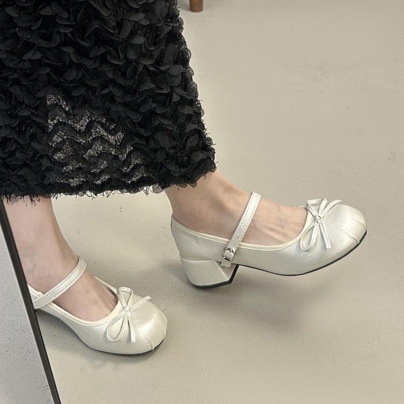 

Gentle Mary Jane shoes women s autumn new thick heels, single shoes with skirts and small leather shoes 40 бежевый