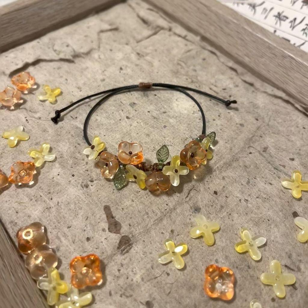 Laurel Flower Crushed Stone Adjustable Hand-Woven Bracelet - Versatile Irregular Design for Couples