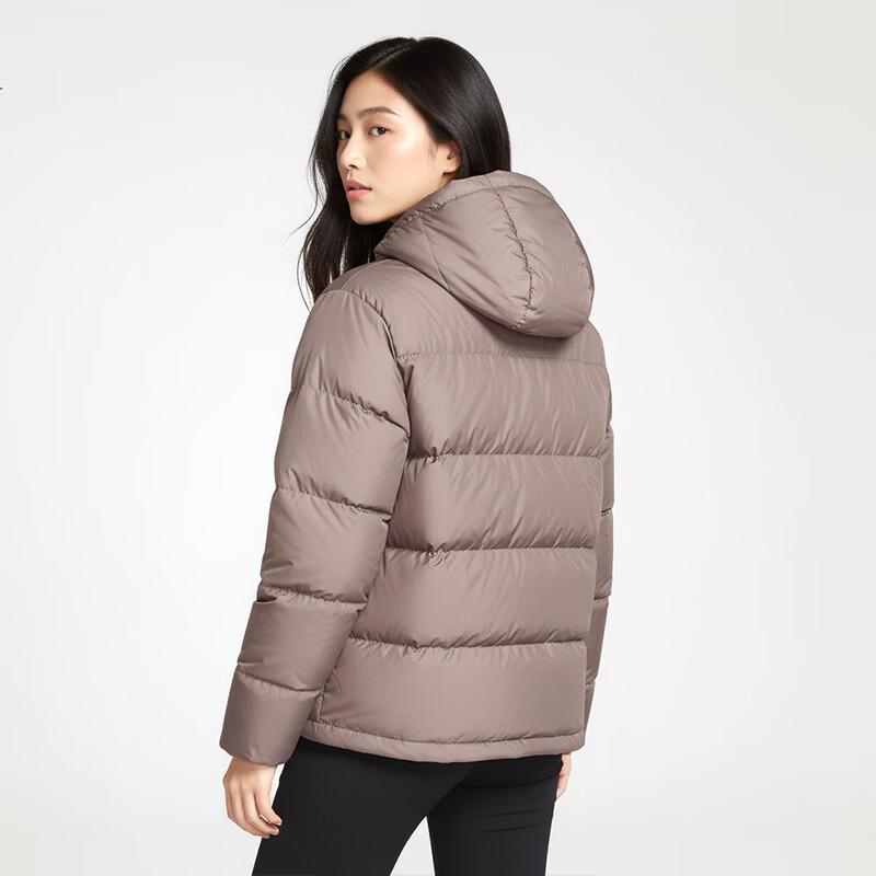 

Nike Women s Winter Hooded Puffer Down Jacket M