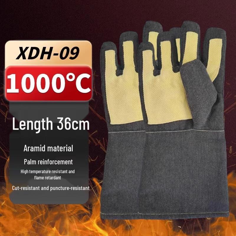 

Reinforced High-Temperature Oven Mitt