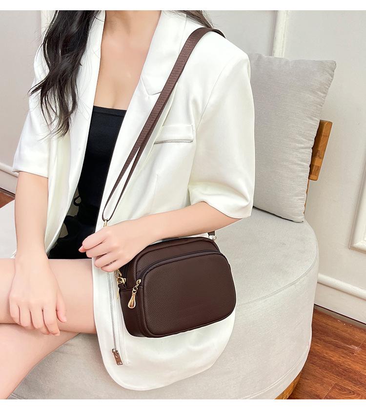 Women's Trendy Small Square Crossbody Bag: Light Luxury, Fashionable, High-End Feel, Stylish Single Shoulder Diagonal Design