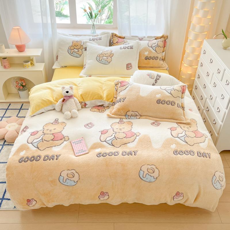 Winter Flannel Pink Heart Duvet Cover Animals Bear Soft Warm Keep Warm Bed Quilt Covers Milk Velvet Queen King Bed Home Textiles