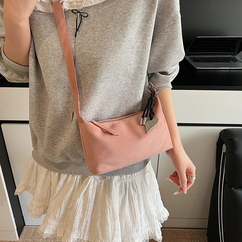 Nischen-Wildledertasche Damen neue vielseitige Schulter-Achsel-Umhängetasche Ausgehen kleine Tasche