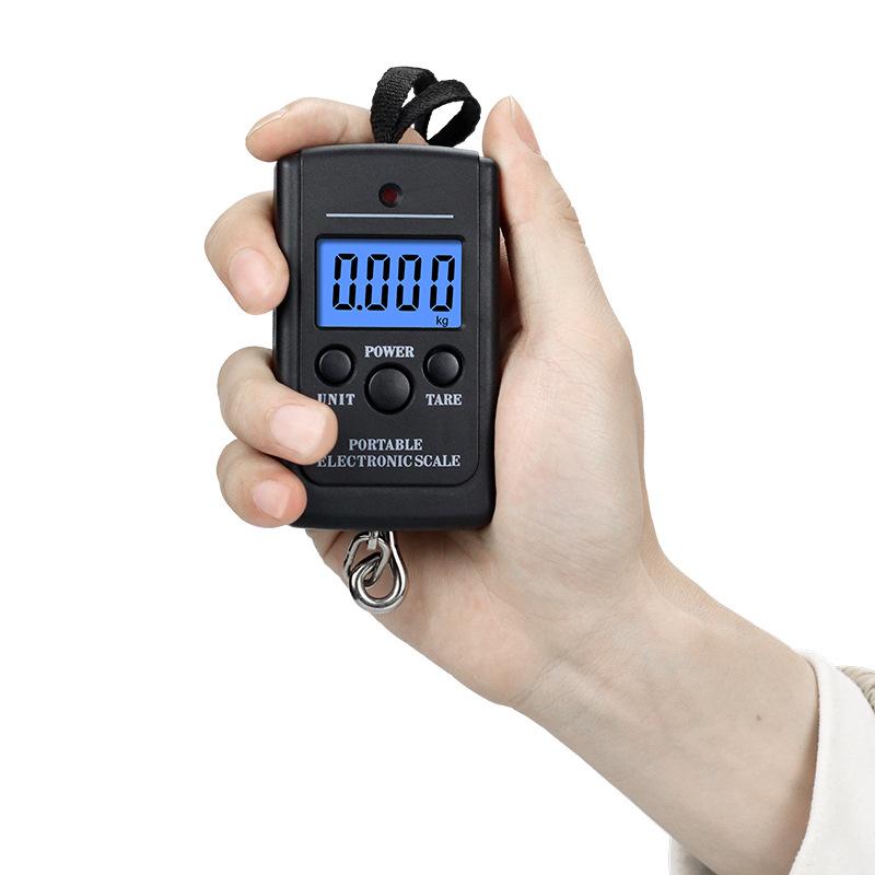 Přenosná digitální závěsná váha s LCD displejem, nosnost 40 kg, na baterie