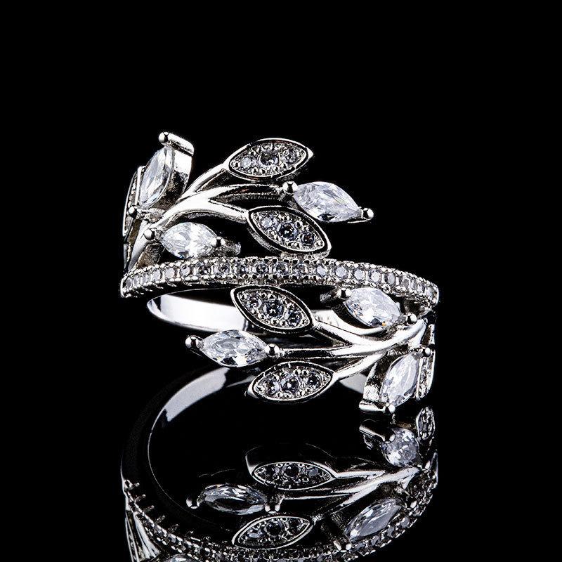 Light Luxury Winding Interwoven Leaf Ring Female Creative Personality Mosaic Zircon Trend Ring Index Finger Ring