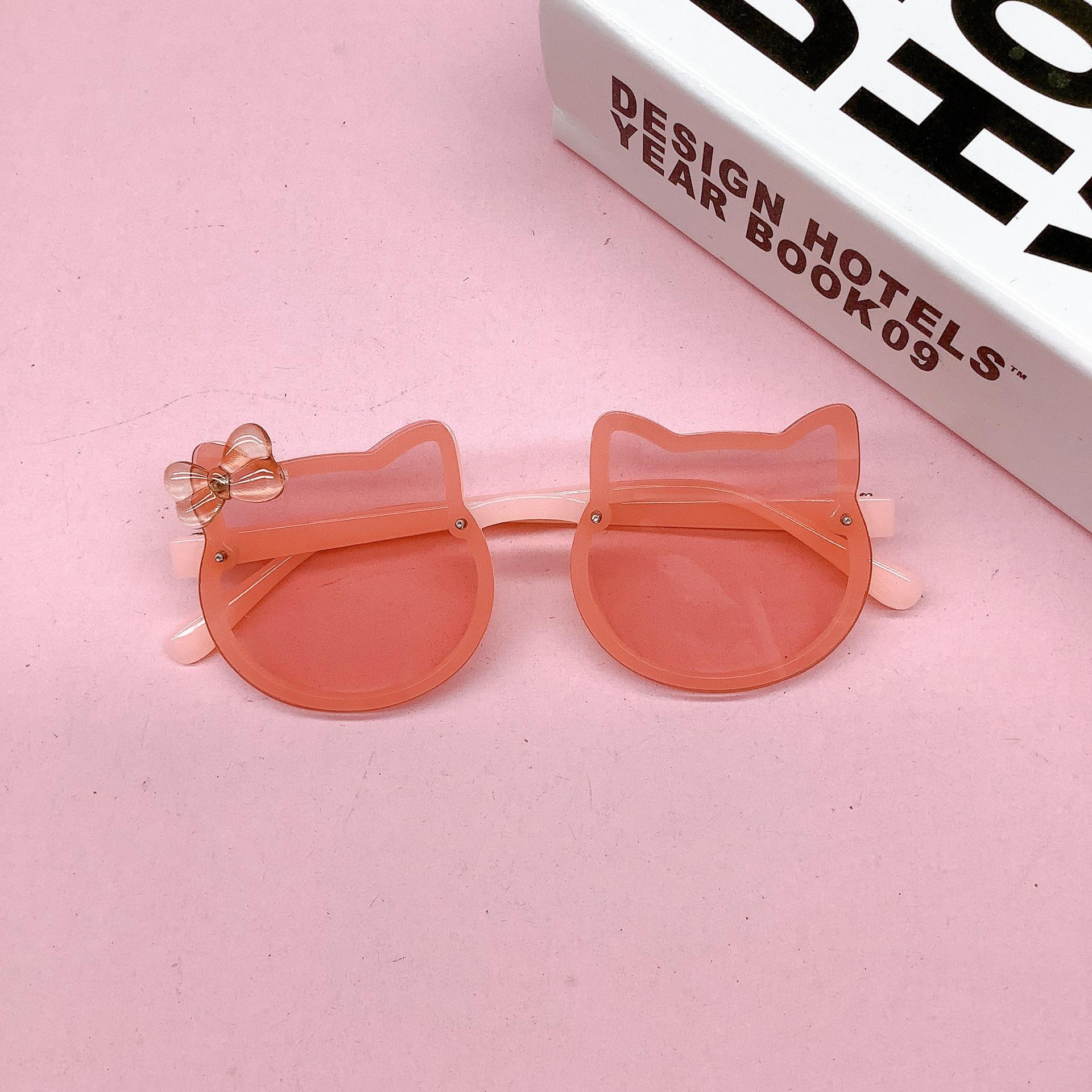 

Fashionable New Bow Children s Cute Cat Shaped Baby Sunglasses Trendy Girls Sun Visors розовый