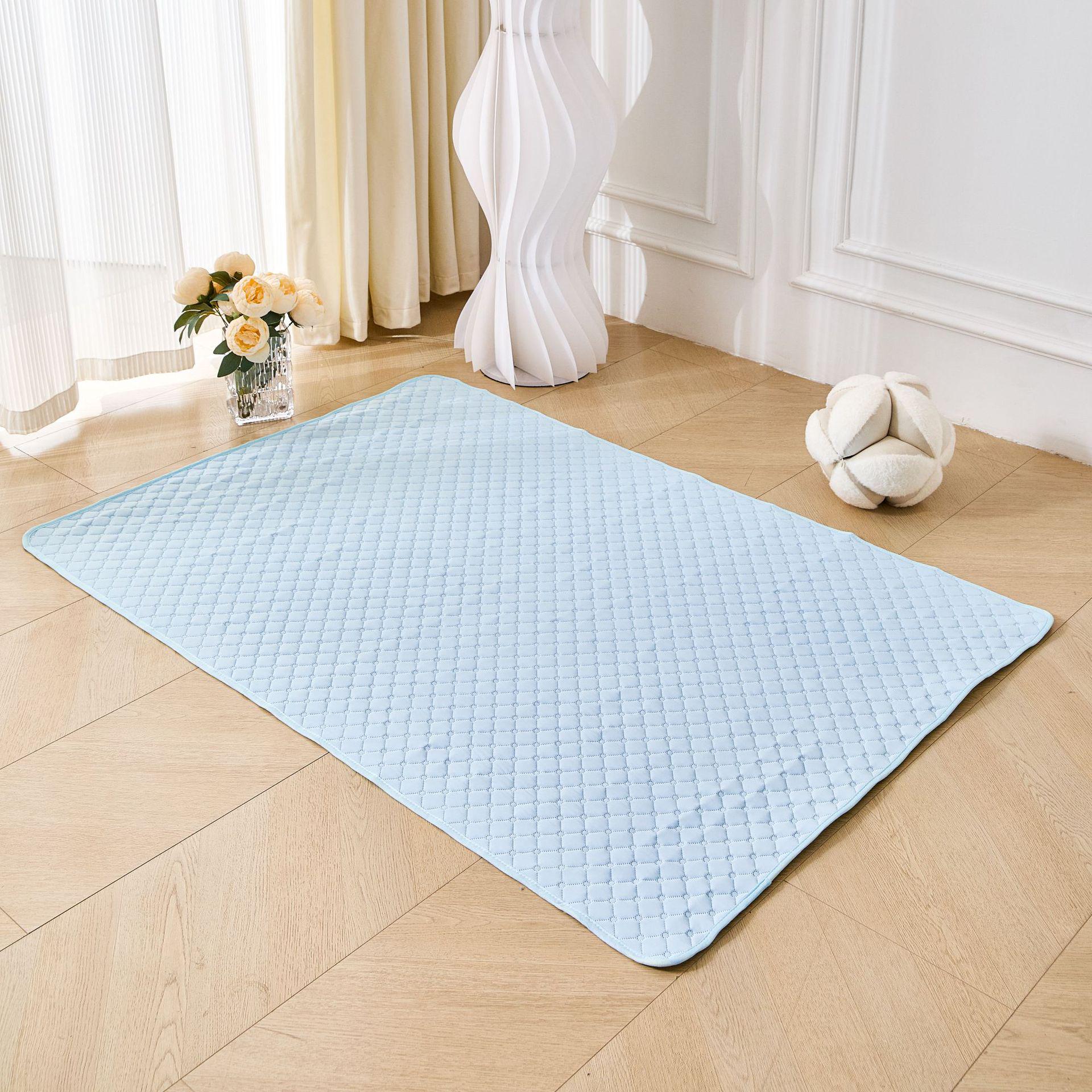 Pet Cooling Ice Silk Mat - Waterproof Summer Cooling Pad for Cats and Dogs. 40x30 CM