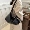 Soft leather large-capacity Korean version retro shoulder messenger bag 2025 early spring new versatile ins commuter tote bag tide