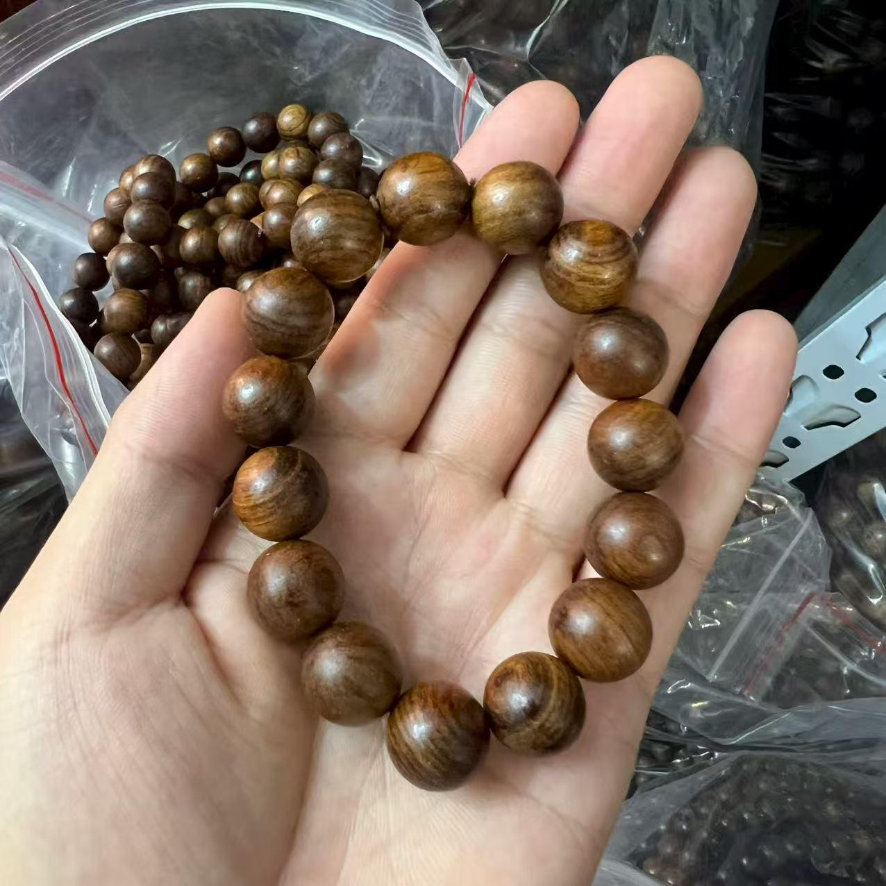 

Red Noble Treasure Yellow Pear Wood Buddhist Beads Bracelet - Wengwan Wooden Handicraft 12-25mm