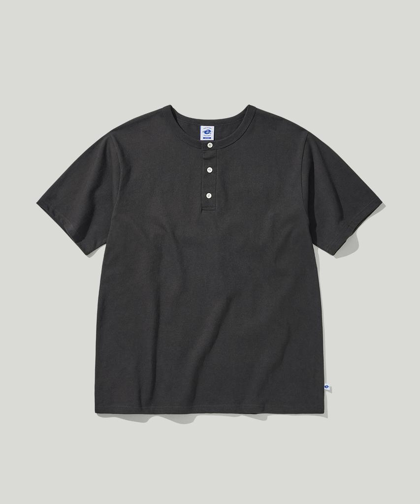 Iseuteuko 1018 Classic Henley Neck T-Shirt (Type B)