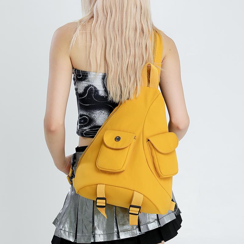 Ryggsekk Dame Multifunksjonell Veske Dobbeltformål Stor Kapasitet Brystveske Lett Pendler Crossbody-veske