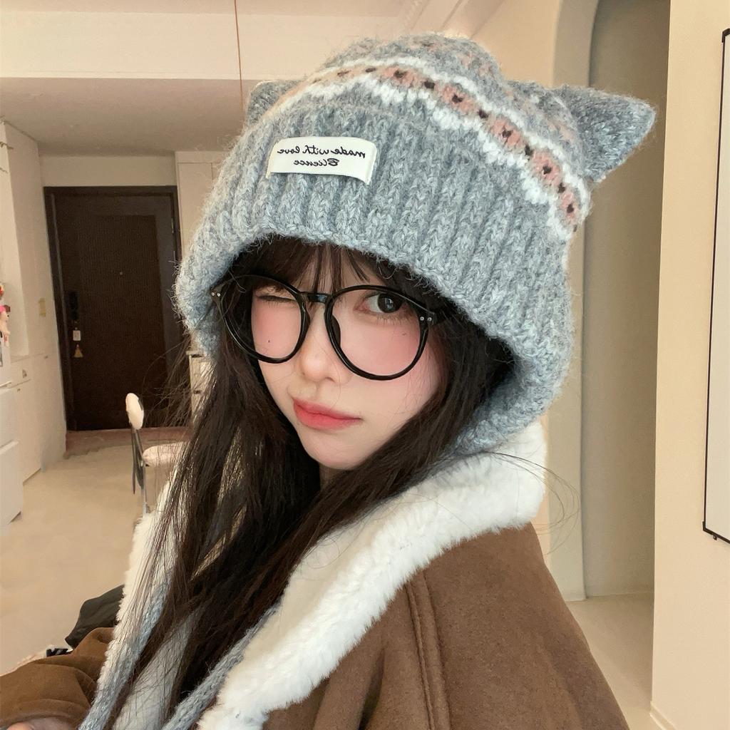 Cute cat ears Fair Island wool hat women's winter plush warm hat headband hat knitted hat shows a small trend