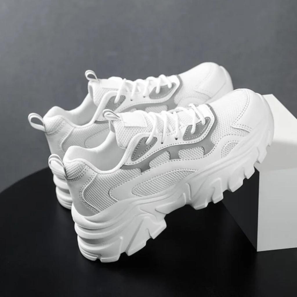 Sneakers Women Vulcanize Shoes New Couple White Platform Thick Sole Running Casual Men Shoes Size 35-44 Tenis Feminino