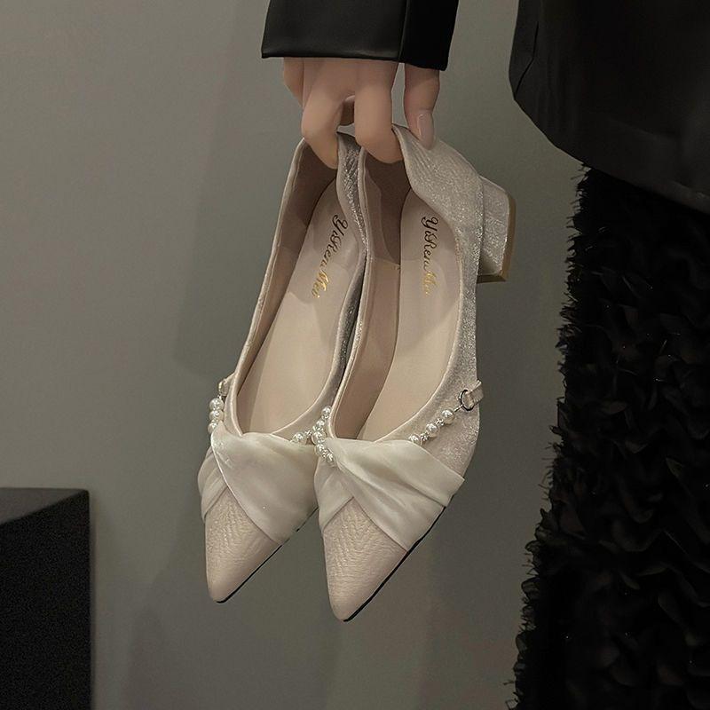 Shallow mouth pearl fashion women's shoes spring and summer new high heels thick heel low heel low heel versatile black pointed single shoes