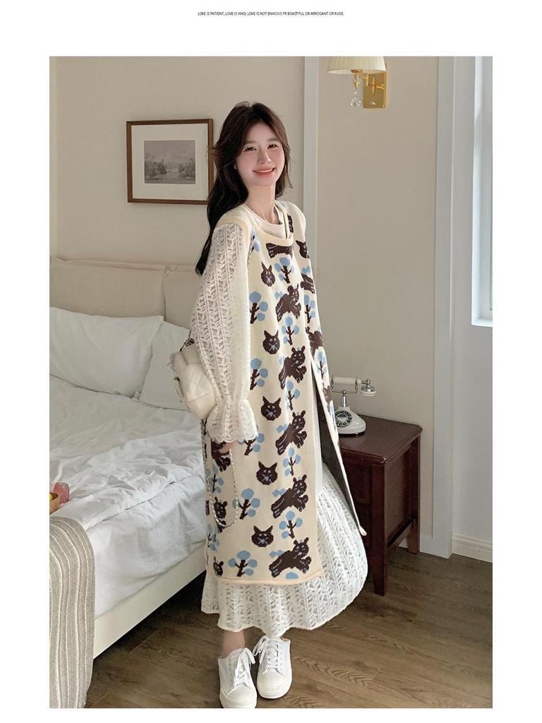 2025 Trendy French Printed Vest & Hollow Long Skirt Set: Sweet, Gentle Two-Piece Dress Suit
